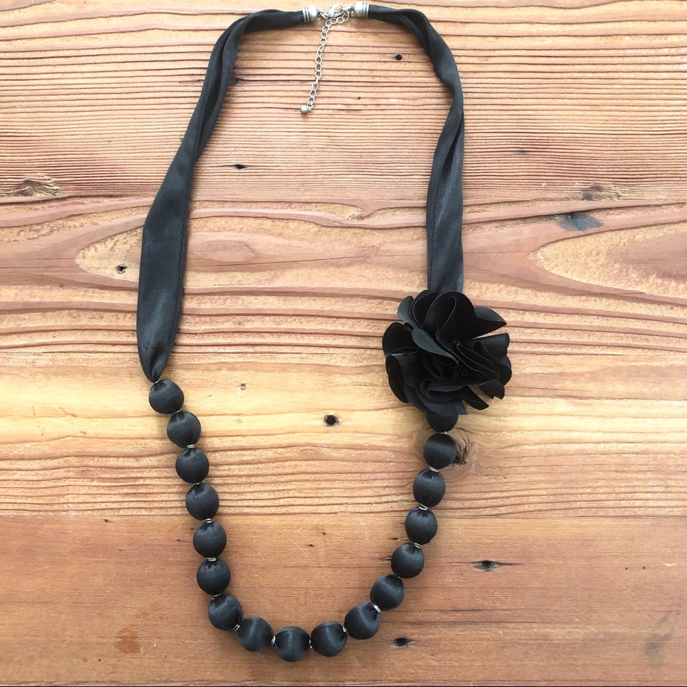 (3 for 20) Satin Necklace & Brooch 🖤